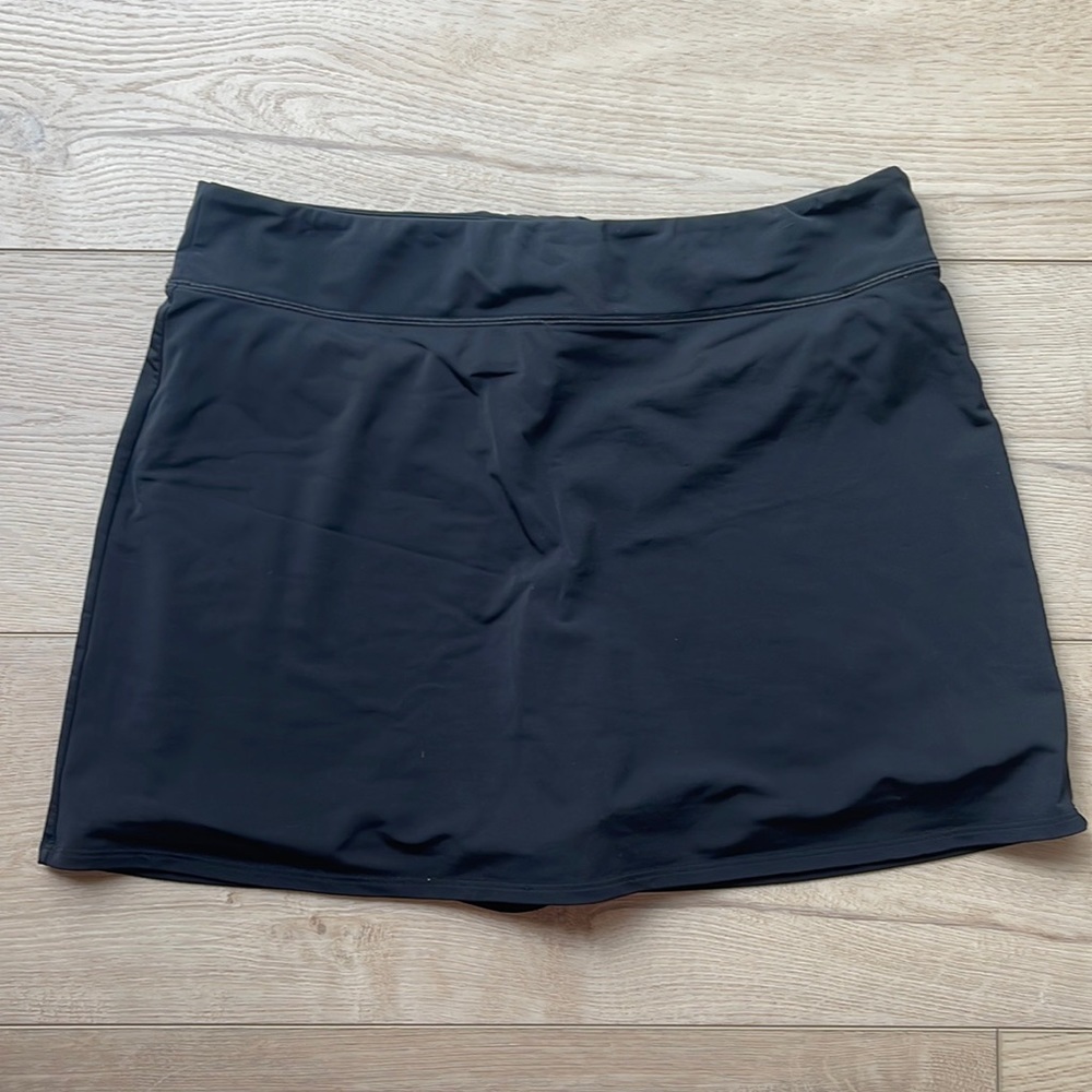 South wind Skort